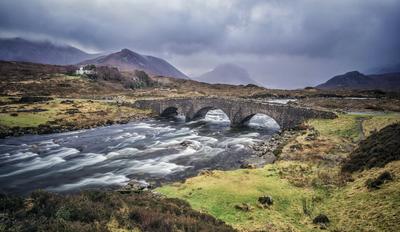 pictures of Isle Of Skye - Sligachan Bridge