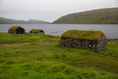 images of Faroe Islands - Fishearmans turf houses