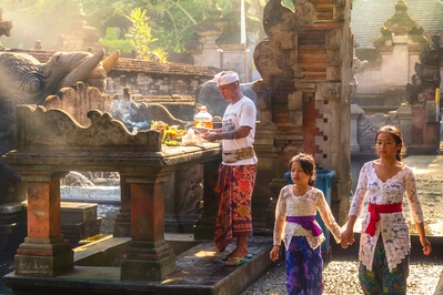 Indonesia images - Tirta Empul Temple