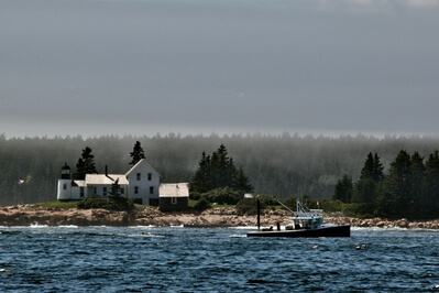 Maine instagram locations - Winter Harbor Lighthouse