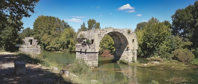 photo locations in Occitanie - Ambroix Bridge
