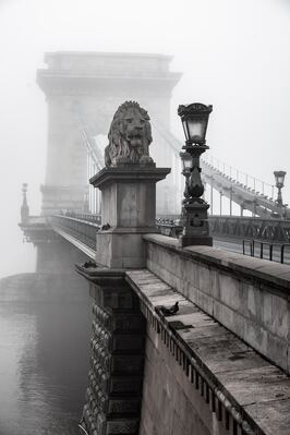 images of Budapest - Széchenyi Chain Bridge