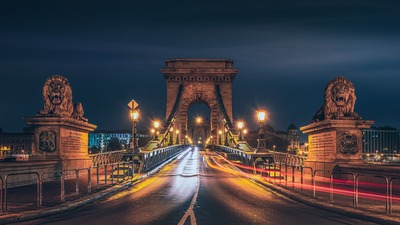 photos of Budapest - Széchenyi Chain Bridge