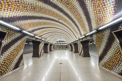photo locations in Budapest - Kálvin tér Metro Station