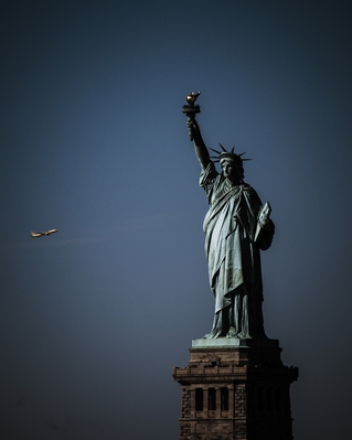 New York City photo guide - Statue Of Liberty from Staten Island Ferry