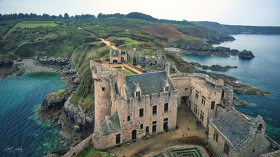 instagram locations in Bretagne - Fort La Latte (interior)