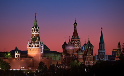 photography locations in Russia - View of Kremlin and St Basil's Cathedral