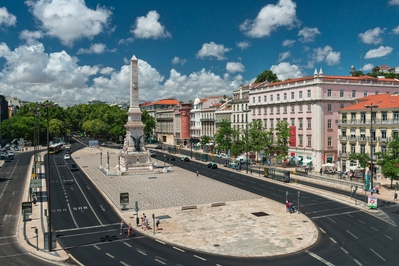photo spots in Portugal - Praça dos Restauradores