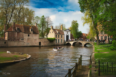photography locations in Bruges - Beguinage Bridge