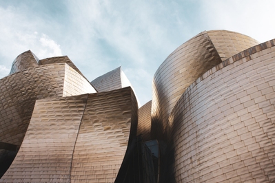 instagram spots in Euskadi - Guggenheim Museum Bilbao