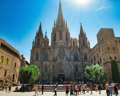 Catalunya instagram locations - Placita de la Seu - Barcelona Cathedral