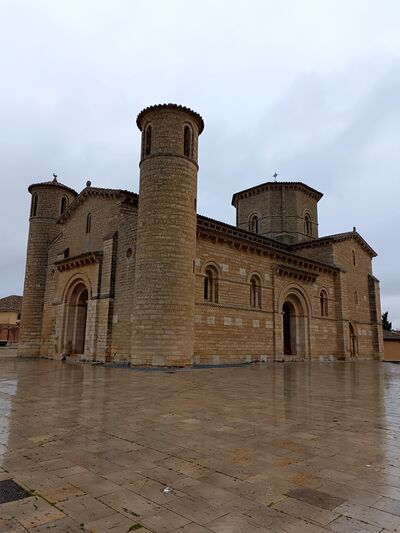 Spain photo spots - Church of Saint Martin of Tours, Frómista