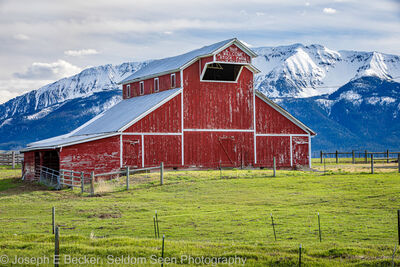 Oregon photography locations - Welcome Stock Farm Barn