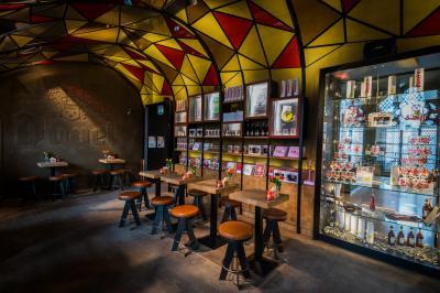 photo spots in Bruges - Duvelorium Grand Beer Café