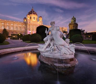 Vienna photography guide - Triton Fountain