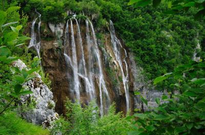 photos of Plitvice Lakes National Park - Veliki Slap Upper View 