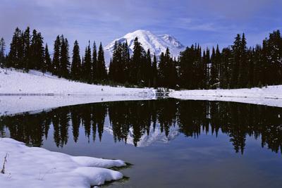 Photo of Tipsoo Lake, Mount Rainier National Park - Tipsoo Lake, Mount Rainier National Park