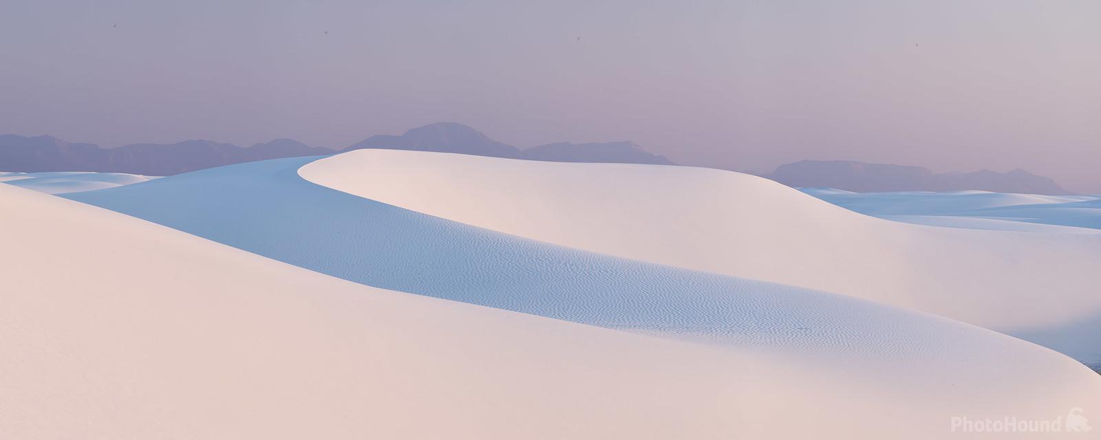 Image of White Sands National Park by Esen Tunar