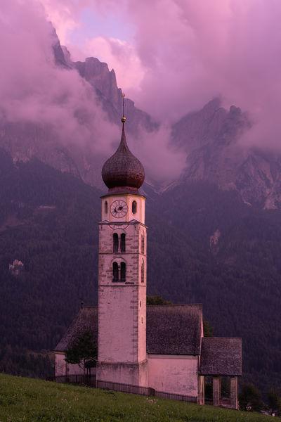 photo locations in The Dolomites - St. Valentin (San Valentino) Church