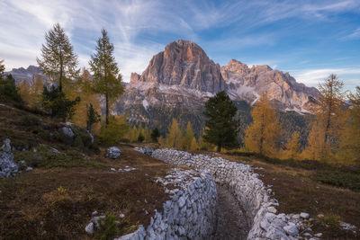 photography locations in The Dolomites - Cinque Torri - WWI Trenches