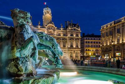 Bartholdi Fountain and City Hall of Lyon on the square of Terreaux.
The commonly accepted origin is that the name 