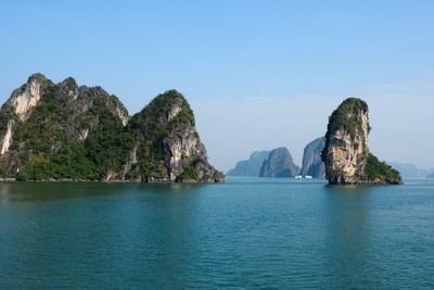 Photo of Ha Long Bay, Vietnam - Ha Long Bay, Vietnam