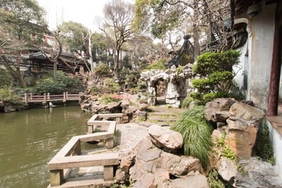 images of China - Yu Garden and Bazaar (豫园)