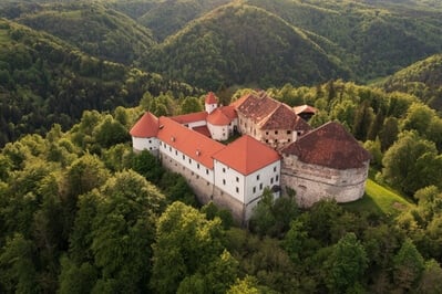 Ljubljana instagram spots - Turjak Castle / Grad Turjak
