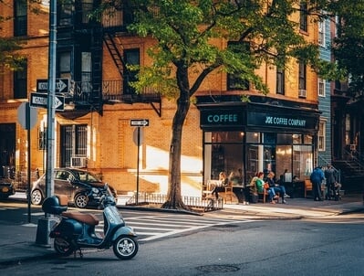 pictures of the United States - Brooklyn Heights Coffe spot