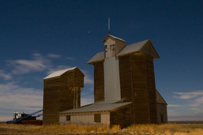 Abandoned Grain Elevator,  Douglas County