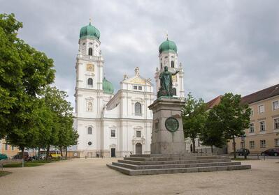 Passau instagram spots - Dom St. Stephan (St. Stephen's Cathedral)