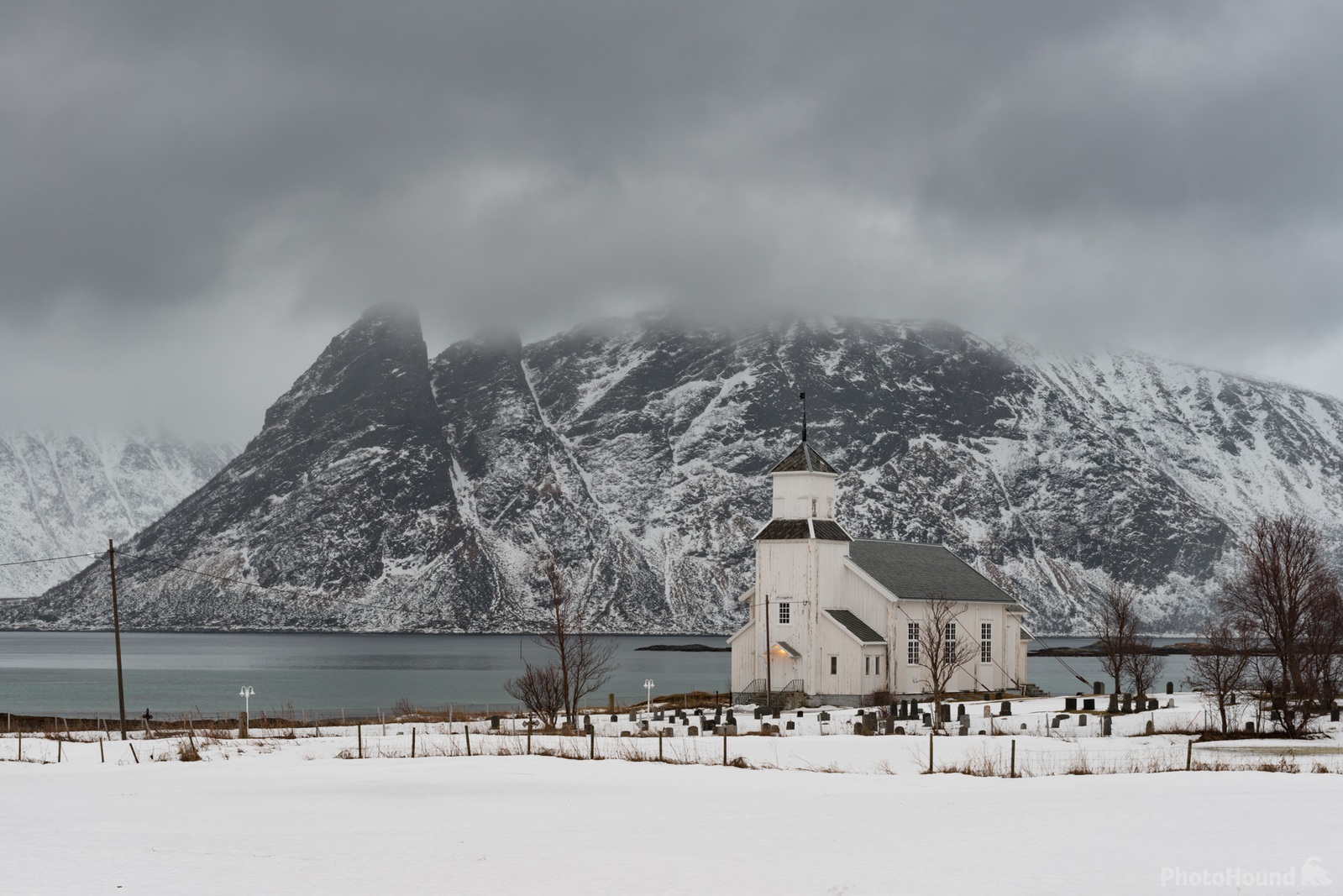 Image of Gimsøy Church by Luka Esenko