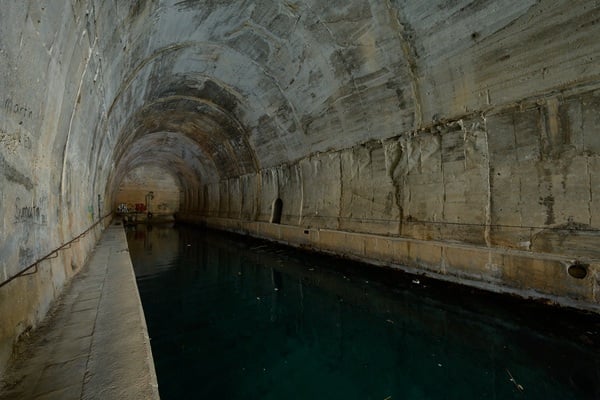 JNA Submarine Tunnel - Vis  island