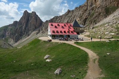 photography spots in The Dolomites - Rifugio Alpe di Tires
