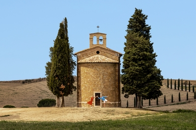 Picture of Cappella Madonna di Vitaleta (Chapel ) - Cappella Madonna di Vitaleta (Chapel )