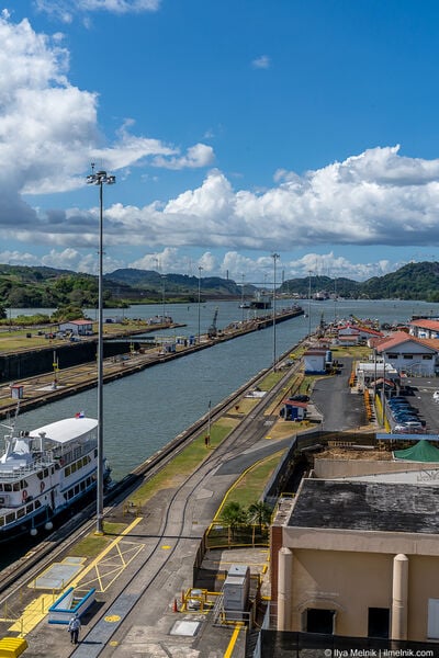 Panama photography locations - Miraflores Panama Canal viewpoint