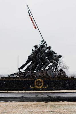 Picture of US Marine Corps War Memorial - US Marine Corps War Memorial