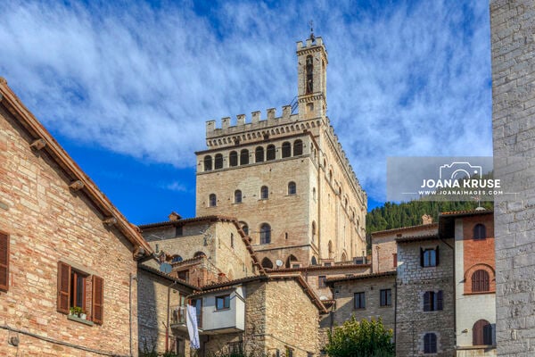 Gubbio, a medieval town in the heart of Umbria, offers a blend of history, art, and breathtaking scenery. From its ancient walls to its UNESCO-listed cathedral, Gubbio is a treasure trove of beauty and charm.