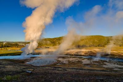 images of the United States - Flood Geyser and Circle Pool