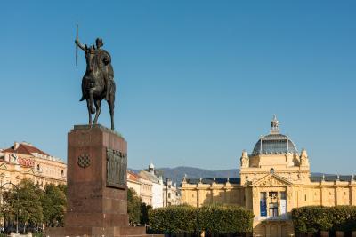 Picture of King Tomislav Statue - King Tomislav Statue