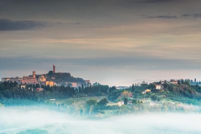 images of San Miniato, Tuscany - Via Casale
