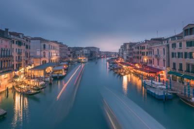 images of Venice - Ponte di Rialto (Rialto Bridge)